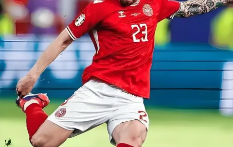 宝威体育APP-关于丹麦队在欧预赛比赛中取得令人瞩目胜利的信息